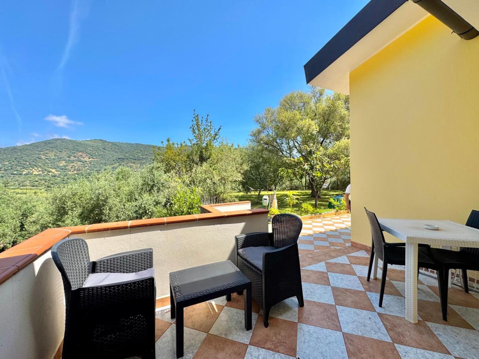 קרדדו Villa With Pool מראה חיצוני תמונה