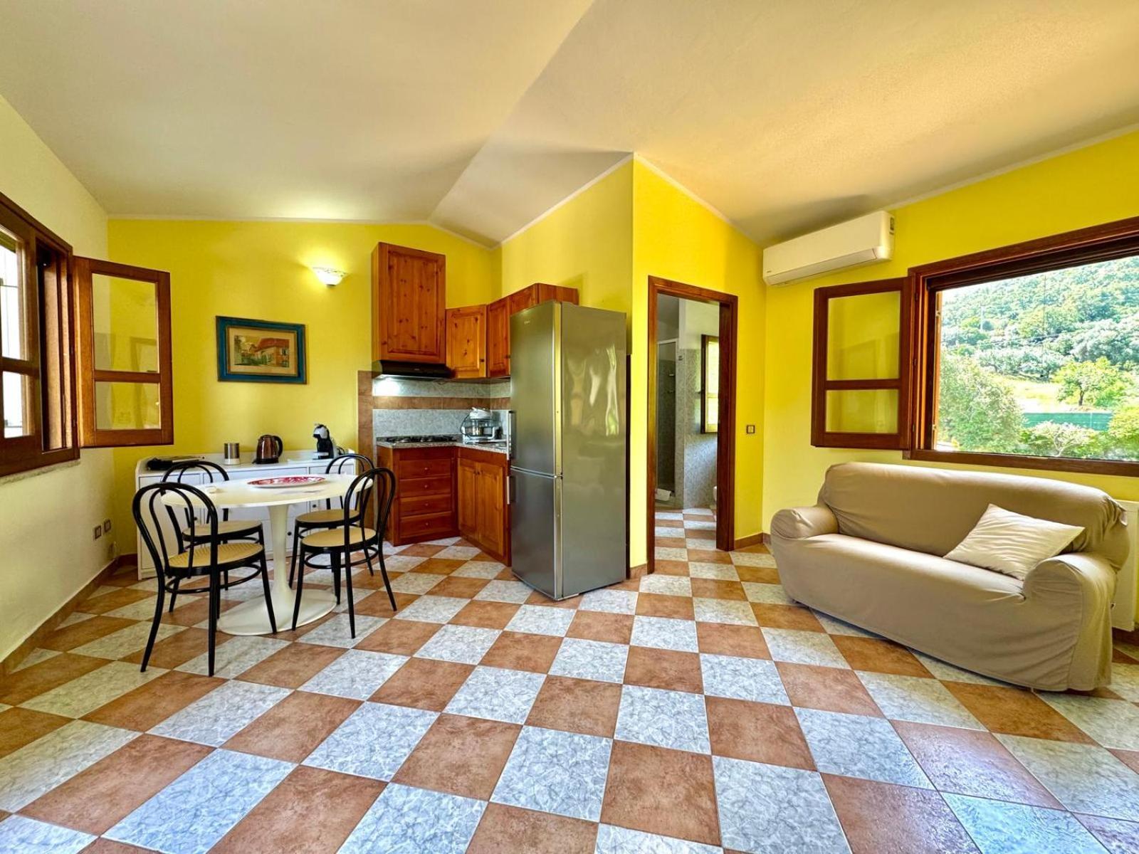 קרדדו Villa With Pool מראה חיצוני תמונה