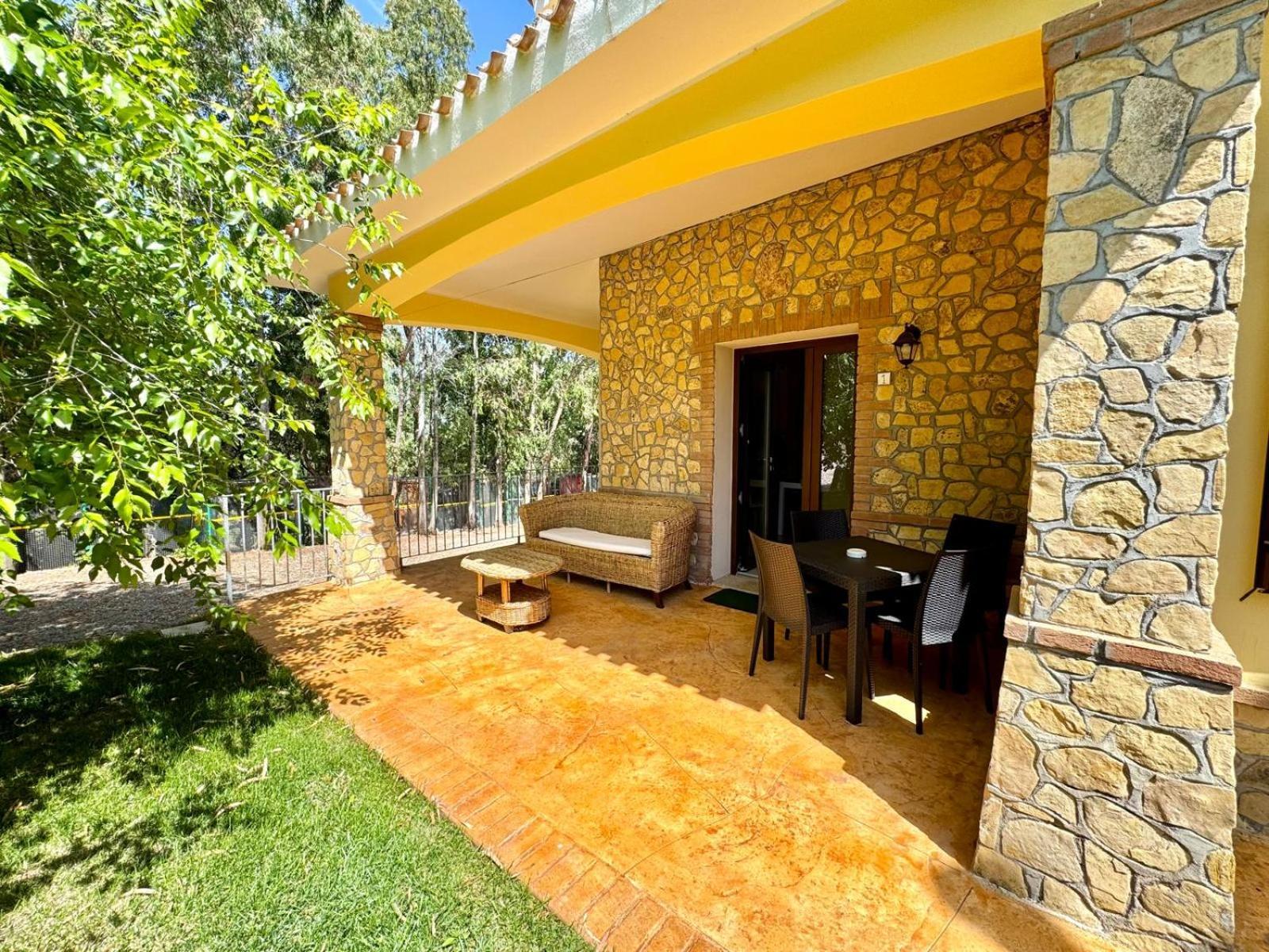 קרדדו Villa With Pool מראה חיצוני תמונה